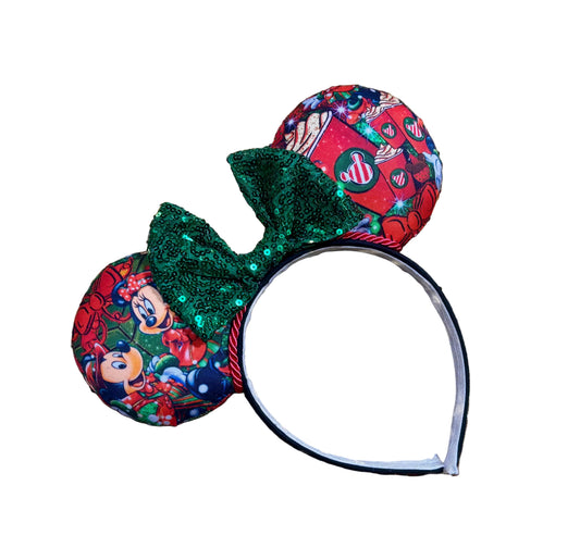 Handmade and ready to ship mouse ears with Cartoon characters and coffee cups on the fabric front and back. Set and handstitched to a universal sized headband. Default bow is green, but you can write a note and request any other color if you prefer.