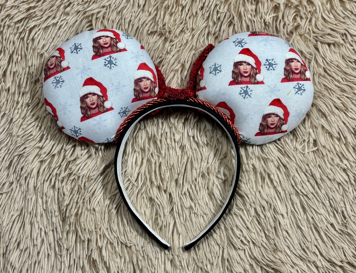 Swift-Mas Ears