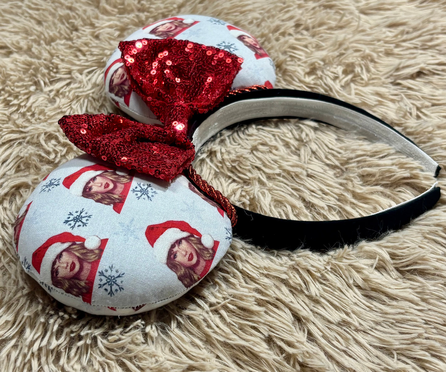 Swift-Mas Ears