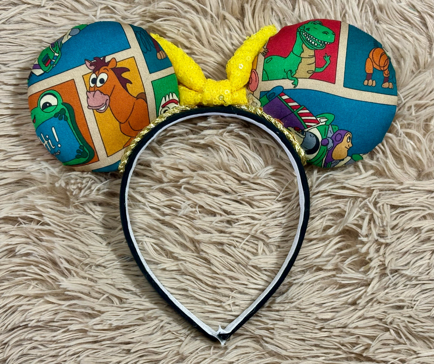 TS5 Ears