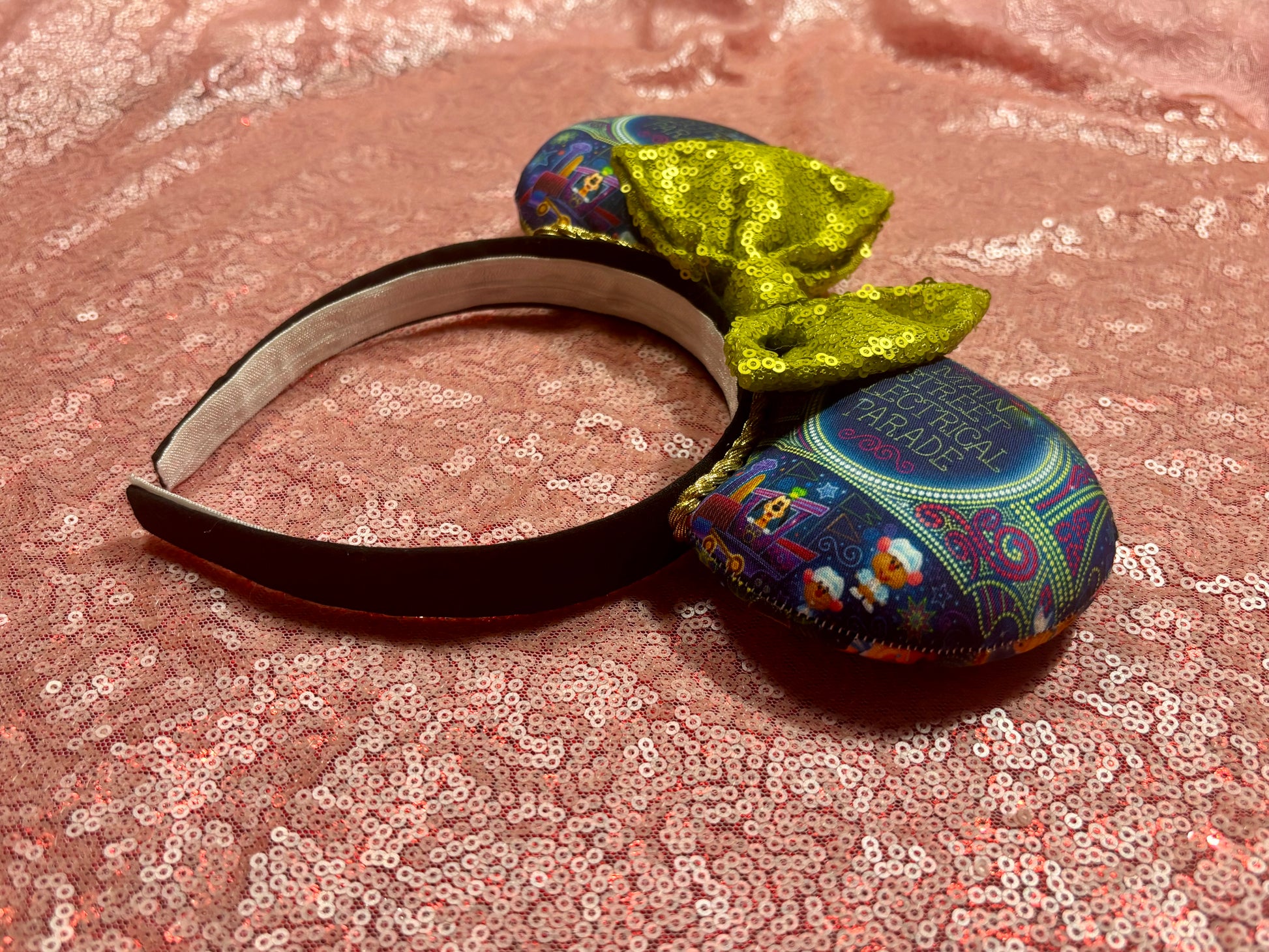Handmade and ready to ship mouse ears. Mouse ears are on a universal sized poly cotton headband and set comes with a lime green sequin bow. Other colors are available if you leave a note.