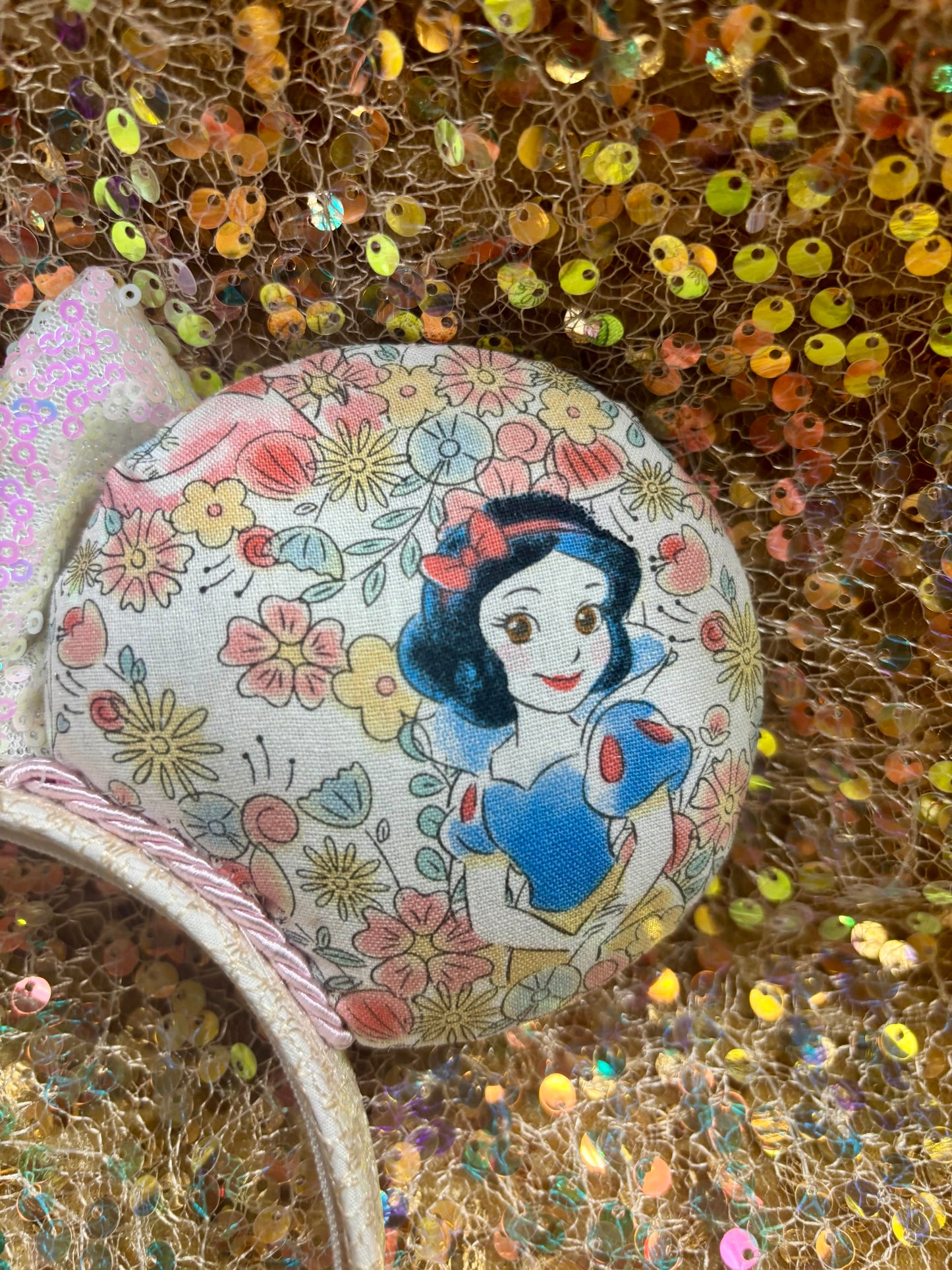 close up of other back ear with snowhite