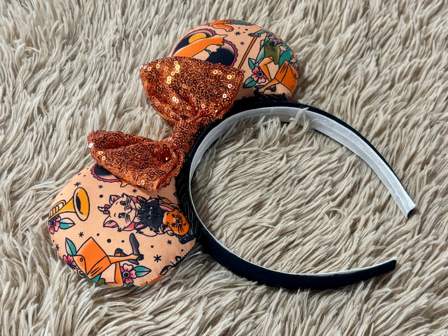 Cat Lovers Ears