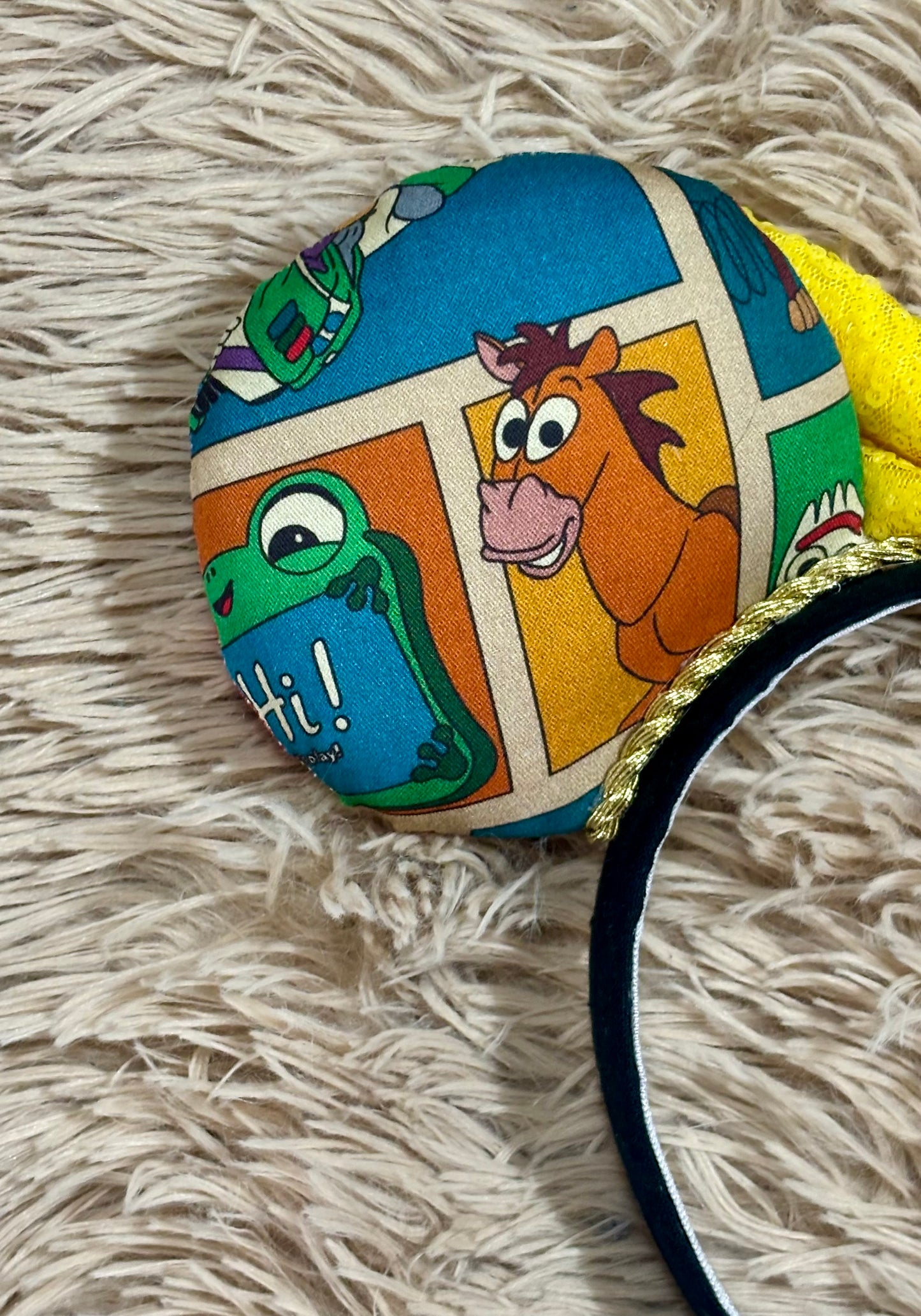 TS5 Ears