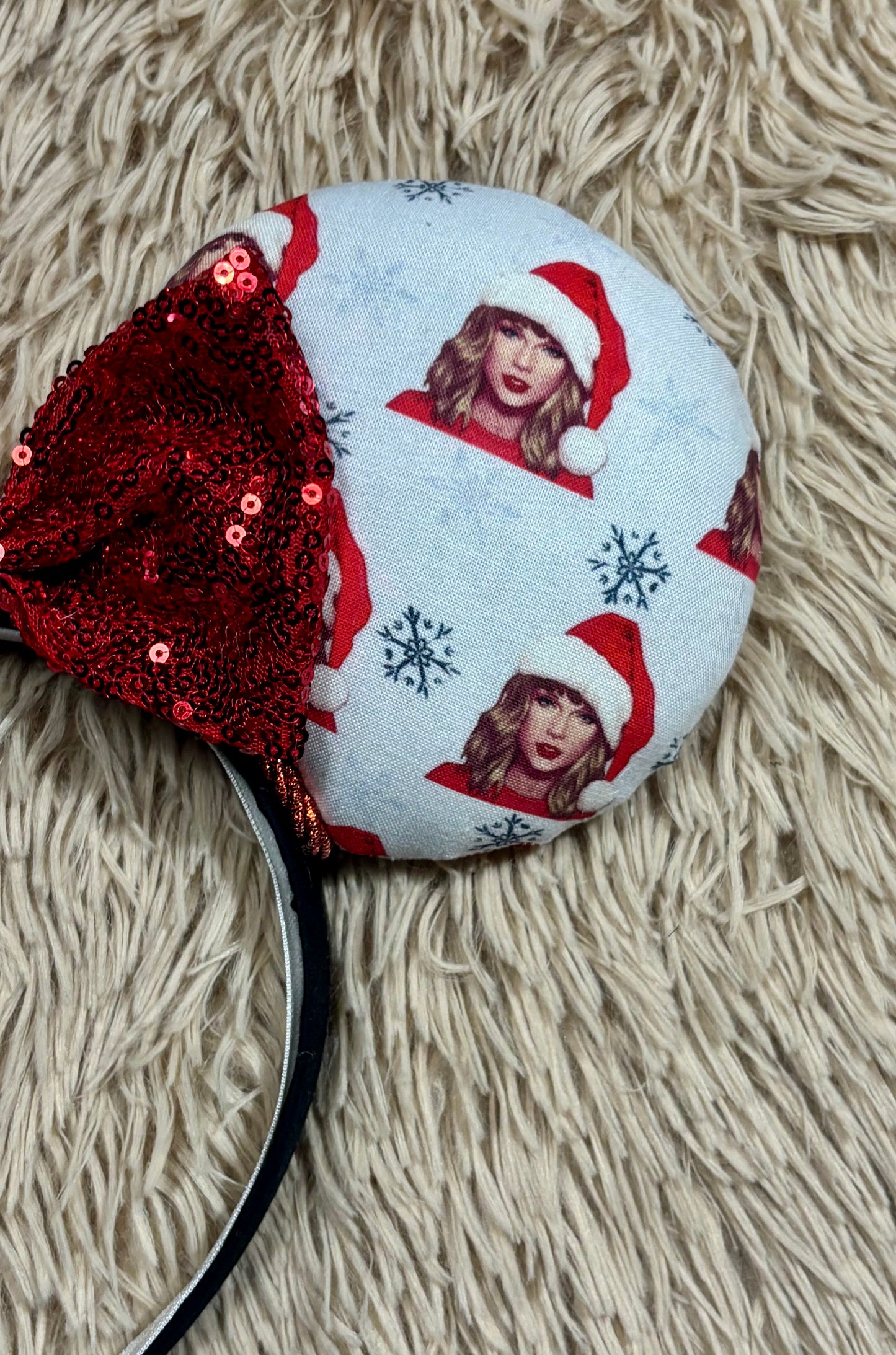 Swift-Mas Ears