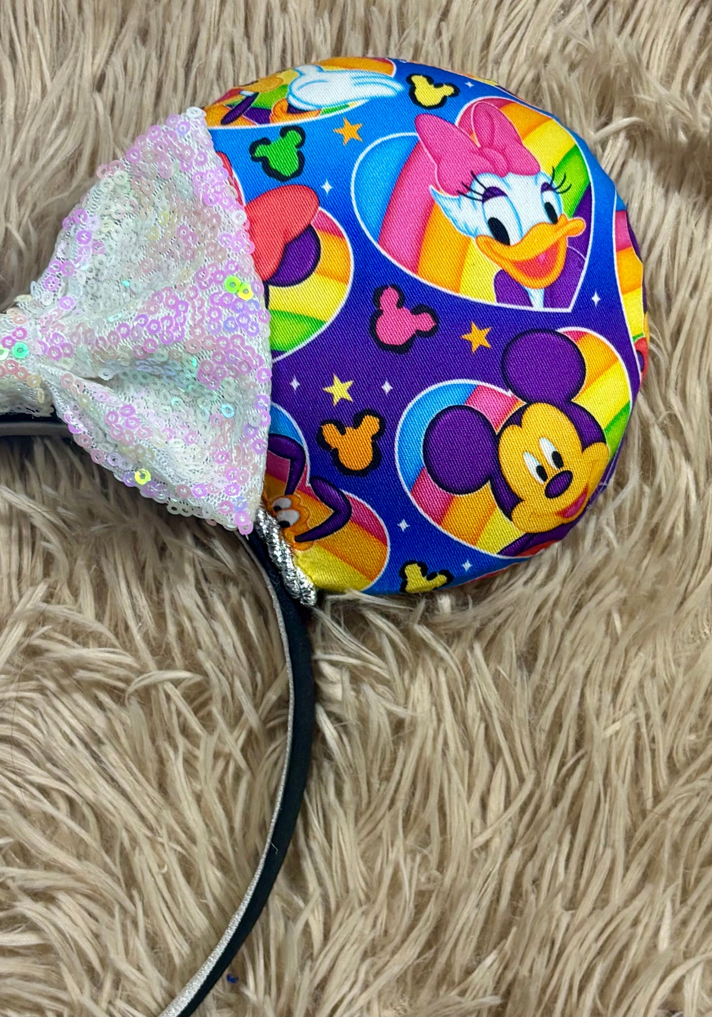 Rainbow Friends Ears