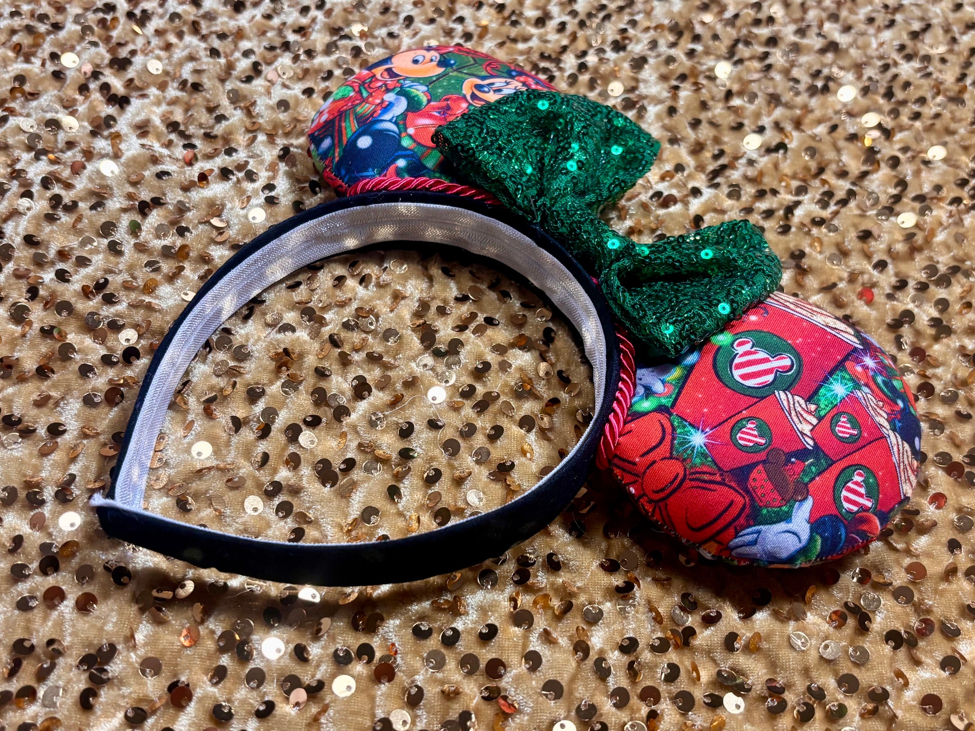 Handmade and ready to ship mouse ears with Cartoon characters and coffee cups on the fabric front and back. Set and handstitched to a universal sized headband. Default bow is green, but you can write a note and request any other color if you prefer.