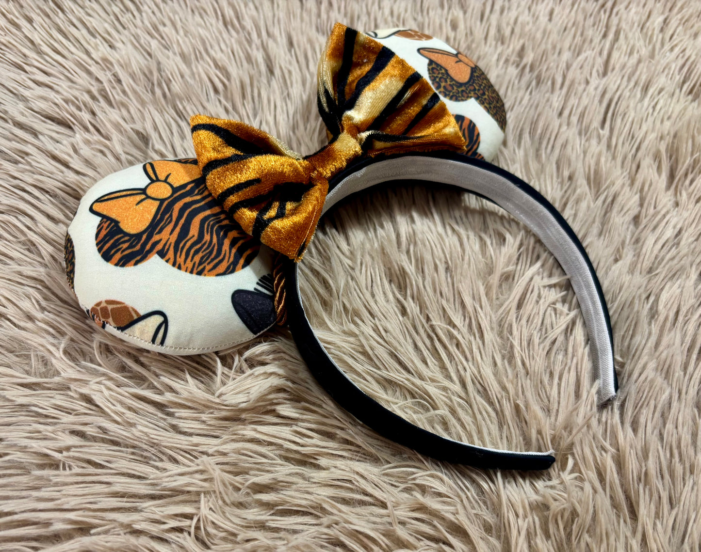 Safari Ears