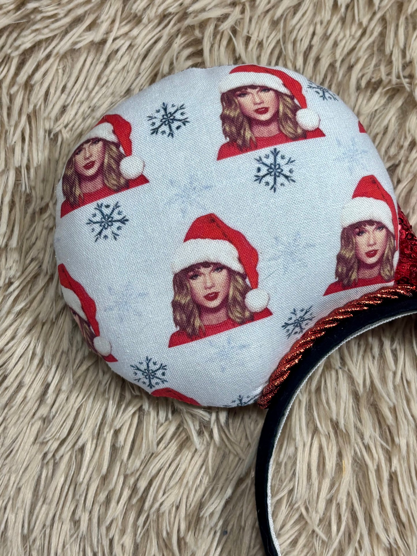 Swift-Mas Ears