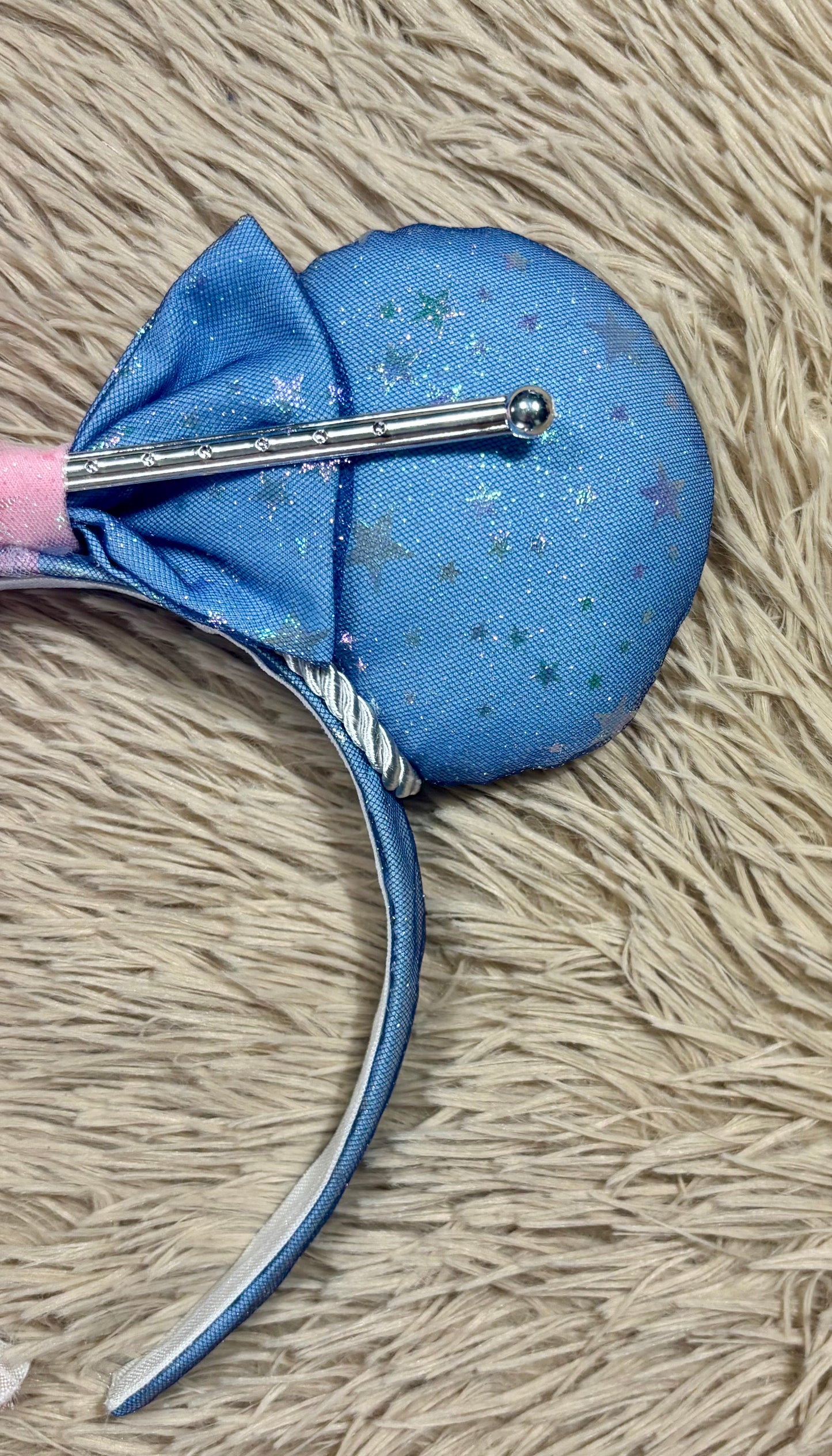 Make it Pink, Make it Blue Ears