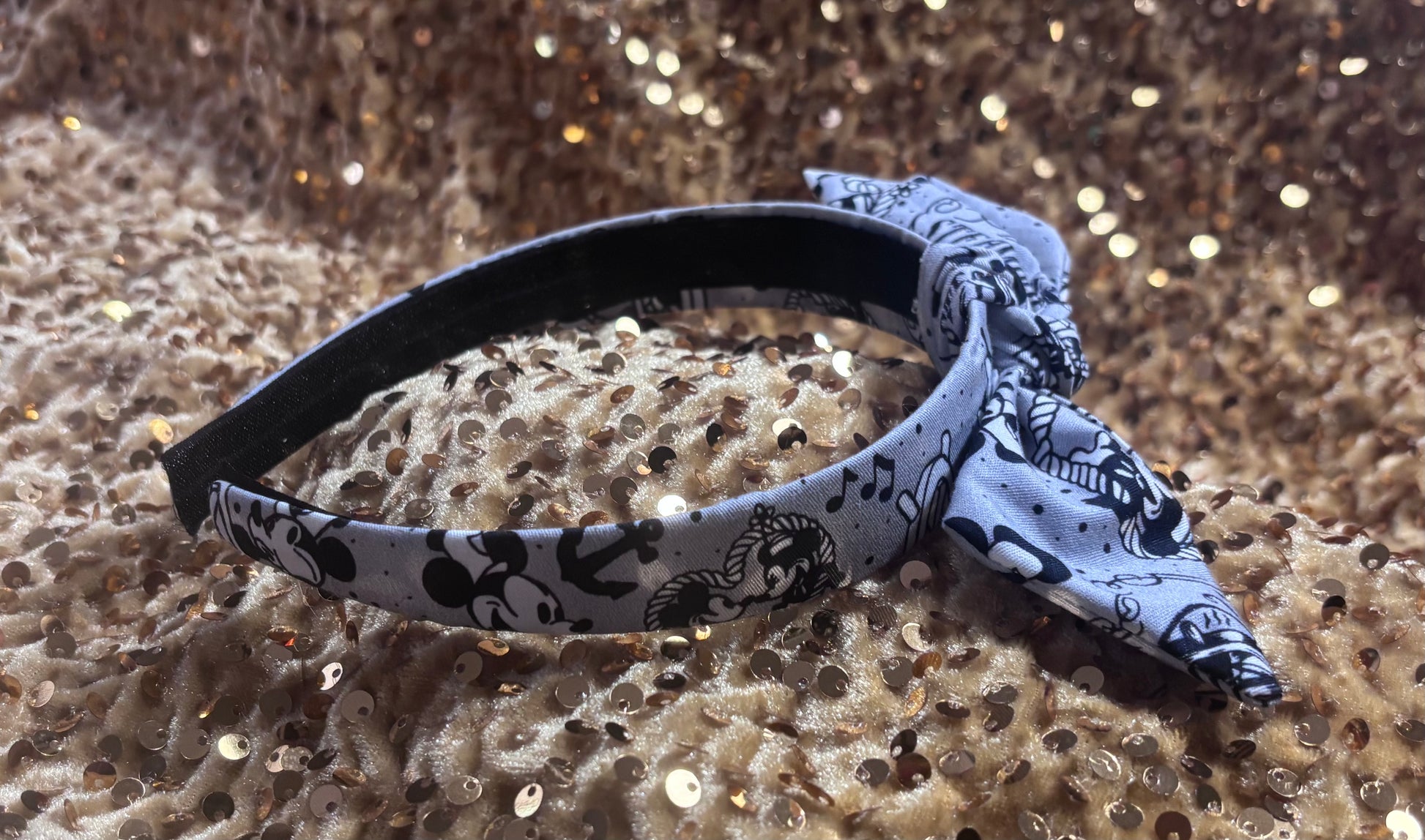 Close up of side of Steamboat headband.
