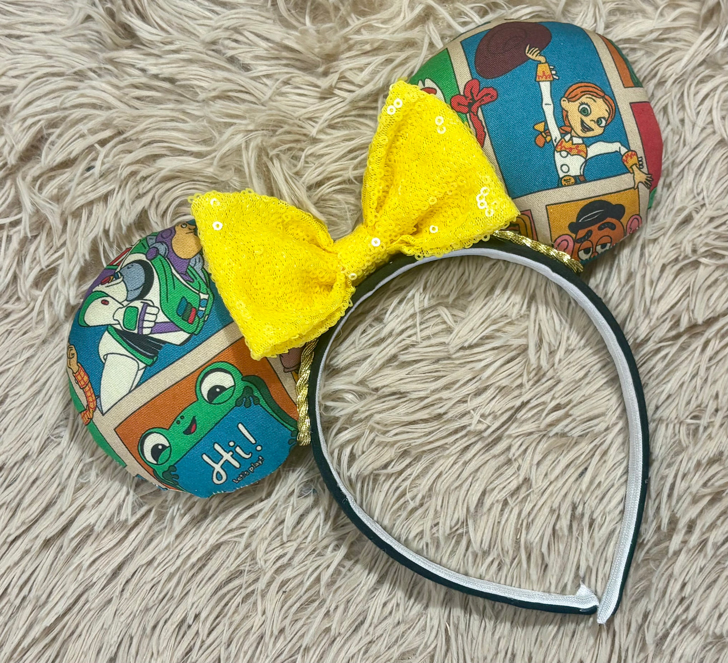 TS5 Ears