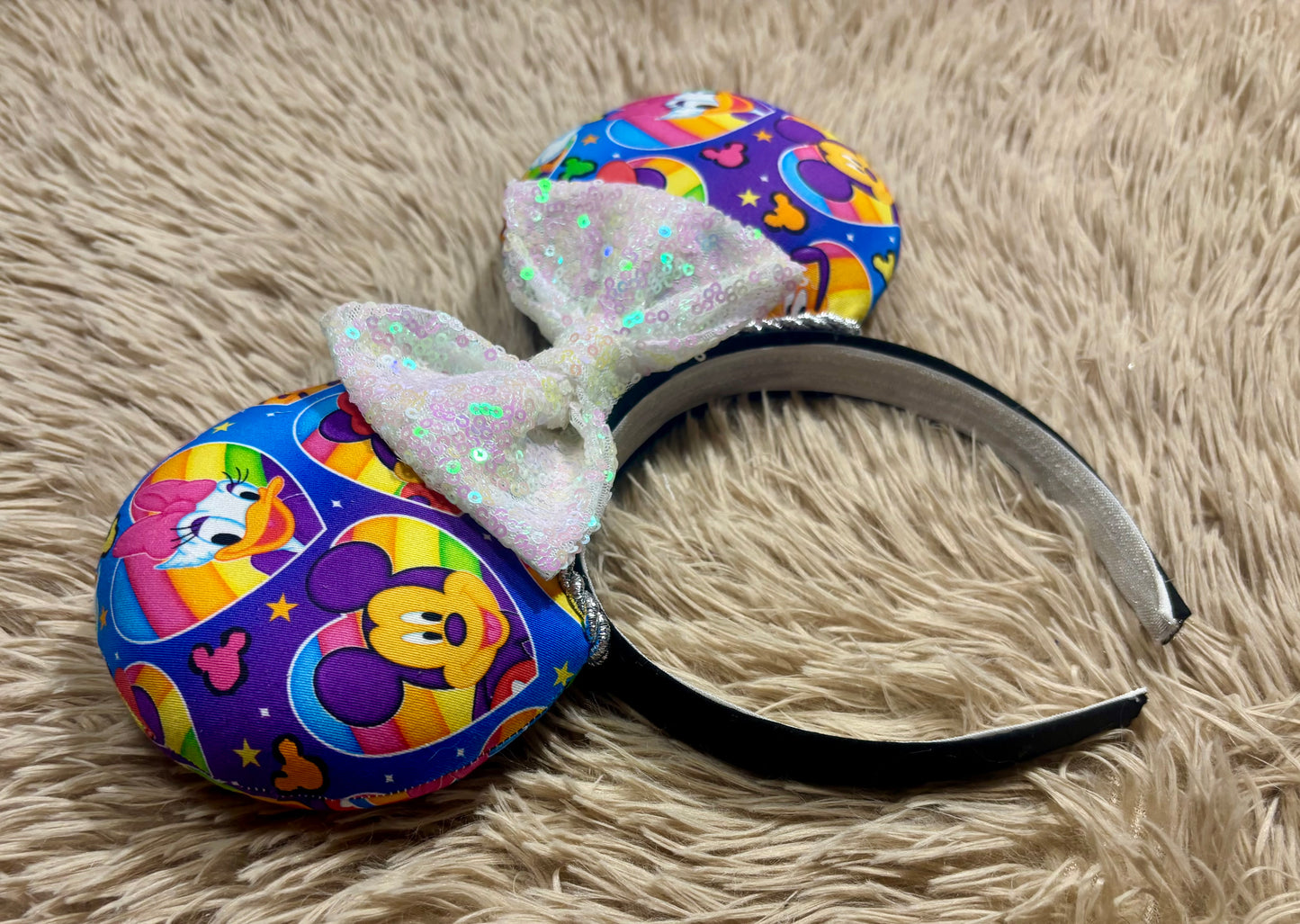 Rainbow Friends Ears