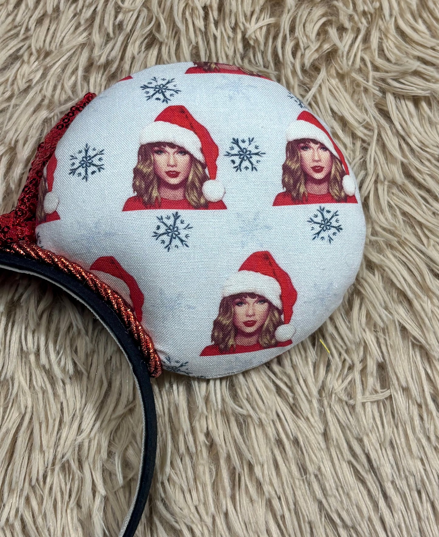 Swift-Mas Ears