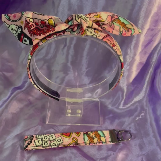 Handmade and ready to ship twisted bow headband and keychain wristlet. Both have Chappell inspired fabric on them. front and backs.